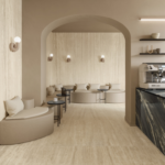 S010ar-um-travertino-romano-tropical-black-preluc-luc-300150-amb4-coffee-bar